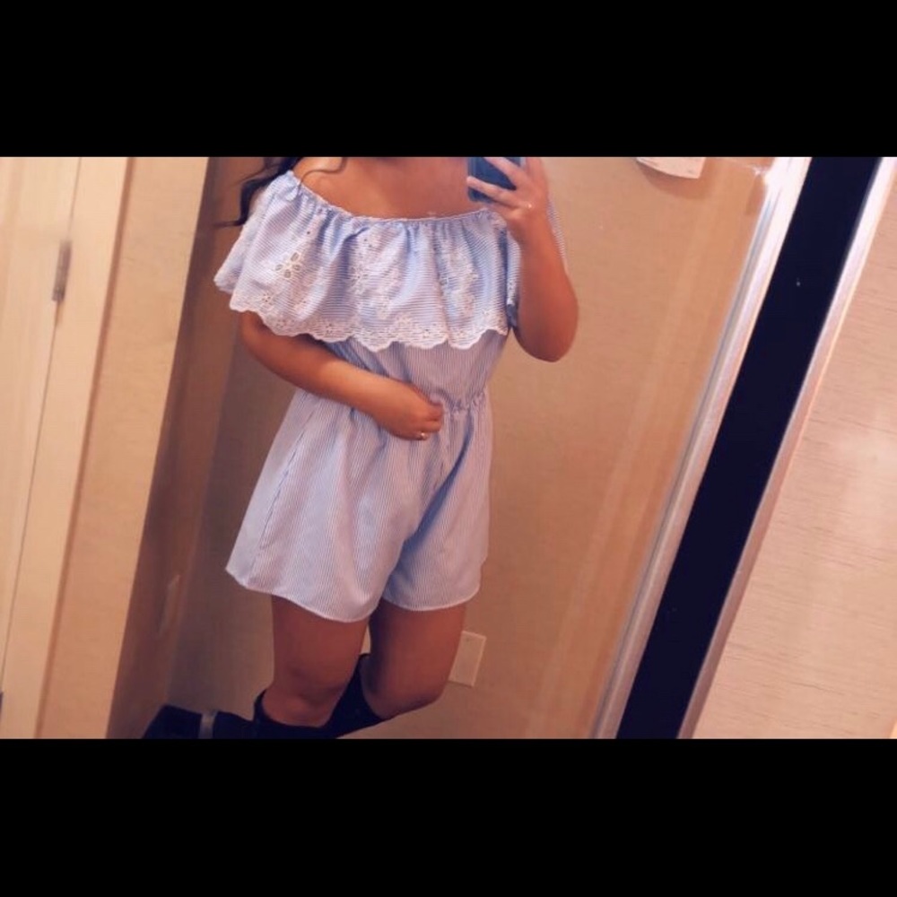 Cute Light Blue Striped Romper - Picture 2 of 3